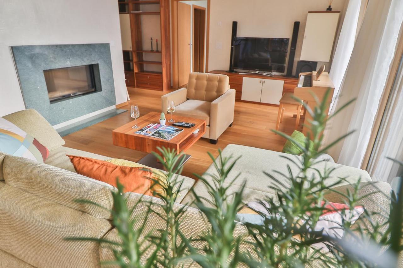 Seehaus Lake View 3-Bedroom Apartment Iseltwald Ngoại thất bức ảnh
